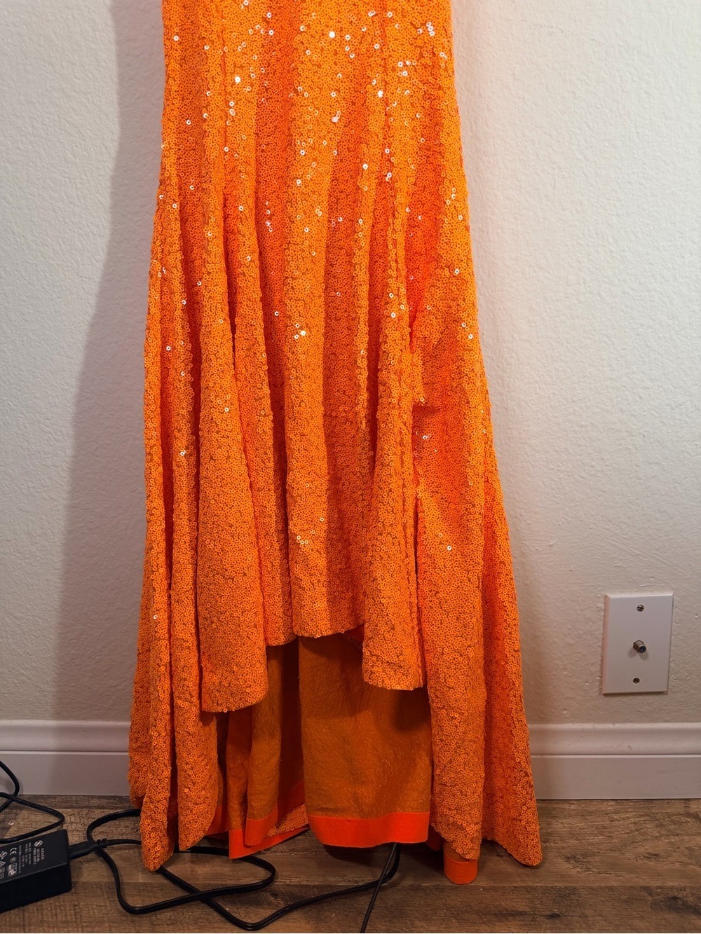 Norma Kamali Sequin Low Back Mermaid Gown Neon Orange XS NWT $595 - Picture 11 of 14